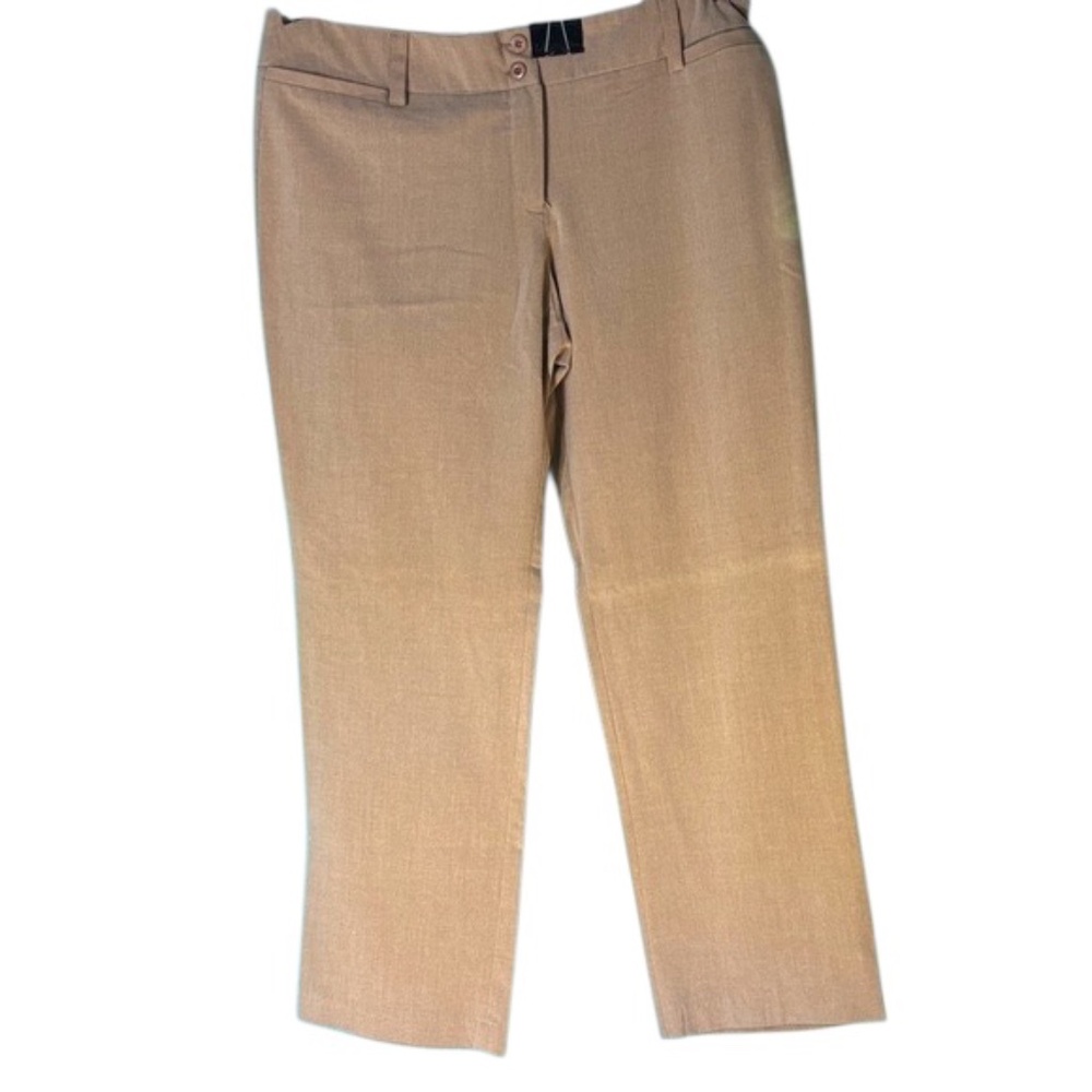 Women’s Tan Pants